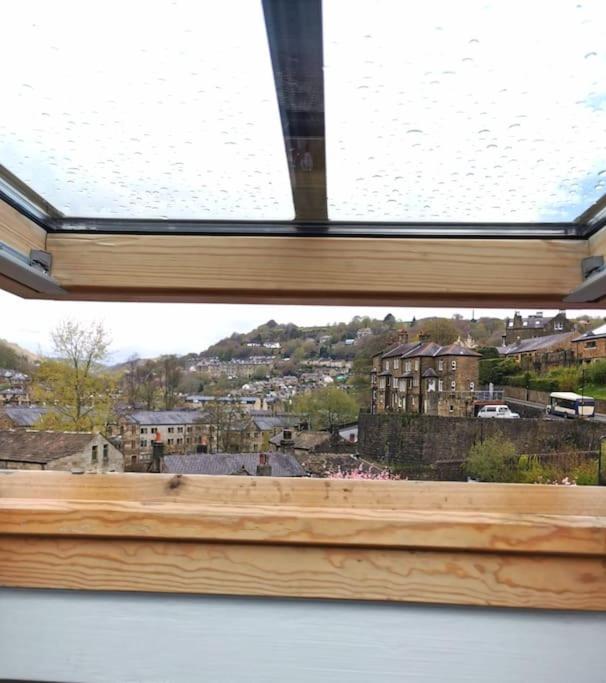 Stylish Apartment In The Centre Of Hebden Bridge. Exterior photo