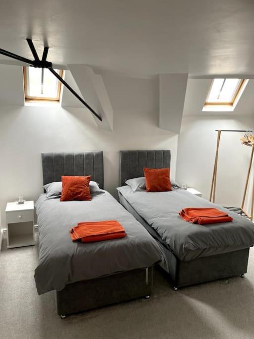 Stylish Apartment In The Centre Of Hebden Bridge. Exterior photo